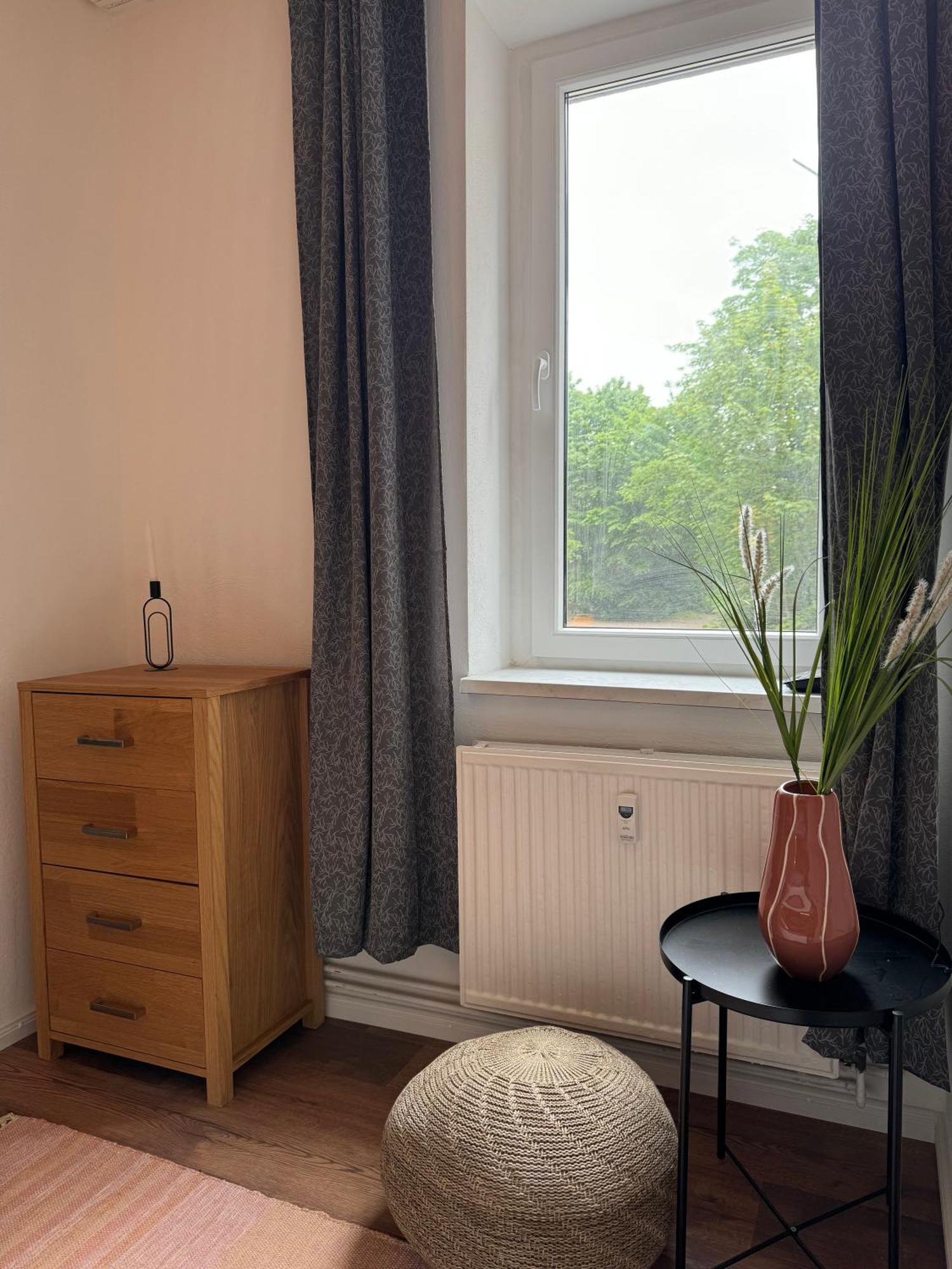 Appartement "Ilse" An Der Goitzsche Inklusive Parkplatz Bitterfeld-Wolfen ภายนอก รูปภาพ